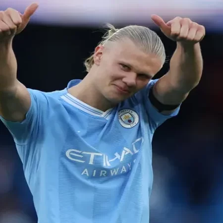 ‘Haaland, Kane và…’ – Ferguson tiết lộ 3 tiền đạo hàng đầu thế giới